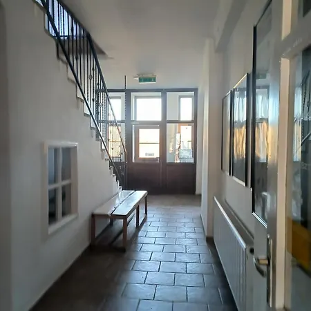 Nagy-hideg-hegyi Turistahaz *