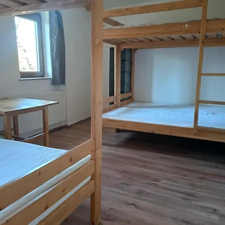 Nagy-hideg-hegyi Turistahaz Hostel