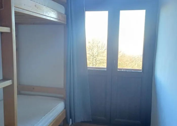 Vandrarhem Nagy-hideg-hegyi Turistahaz Perocseny