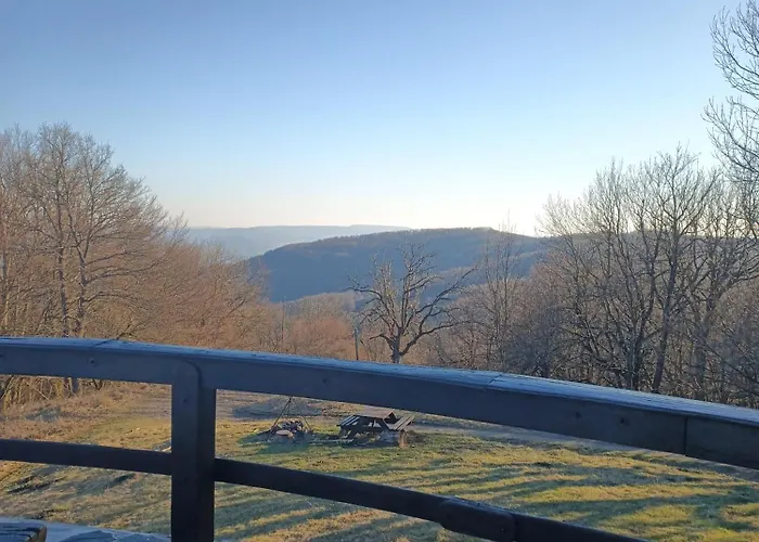 Vandrarhem Nagy-hideg-hegyi Turistahaz *